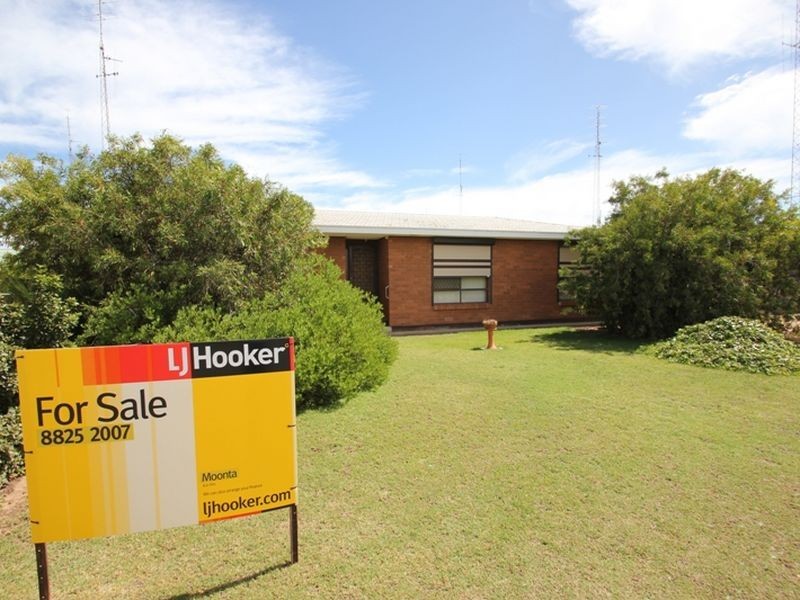 11 Stuckey Street, Moonta Bay SA 5558