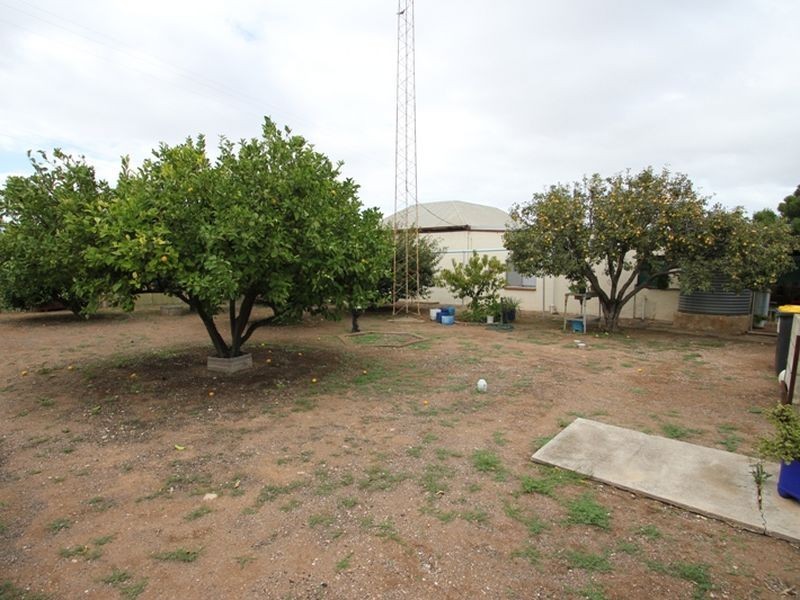 592 Lloyd Street, Moonta Mines SA 5558