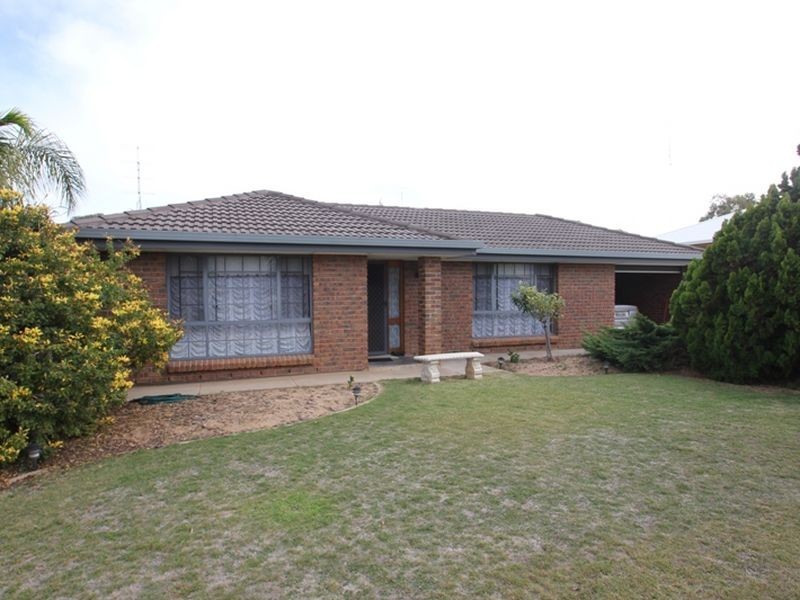 13 Highview Grove, Moonta Bay SA 5558