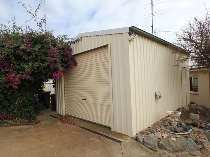 15 Harbison Street, Moonta Bay SA 5558