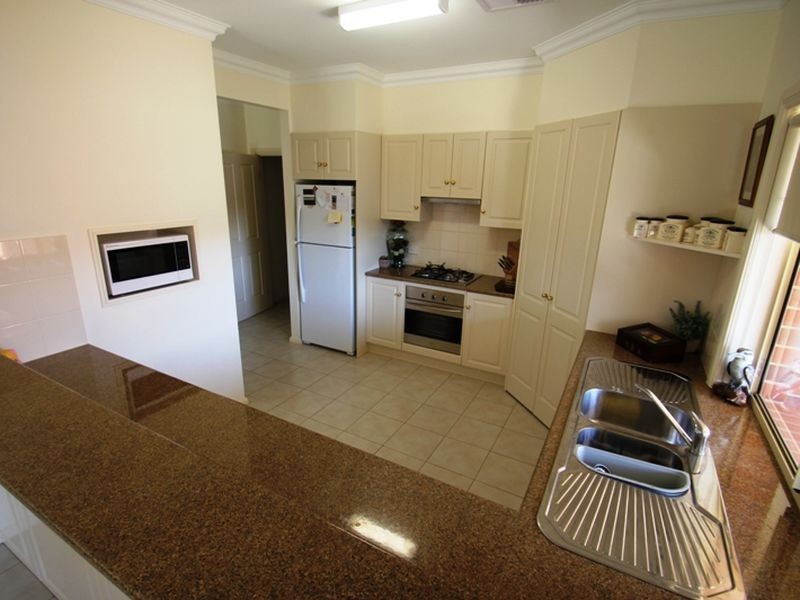 25 Harrys Point Road, Port Hughes SA 5558