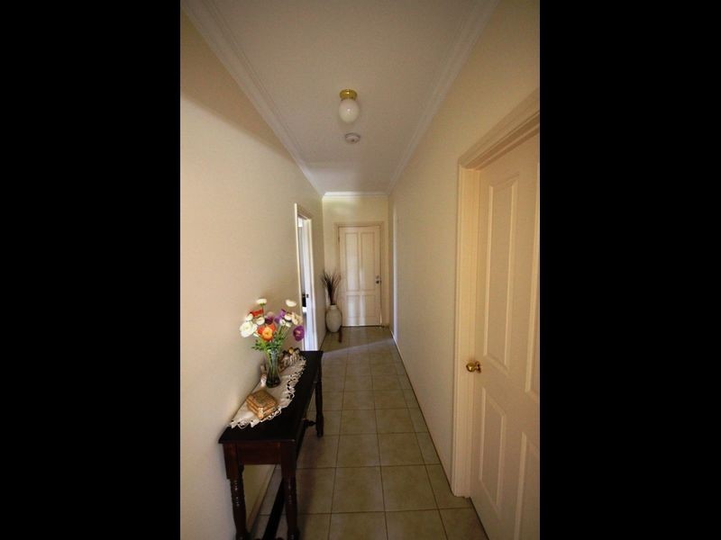 25 Harrys Point Road, Port Hughes SA 5558