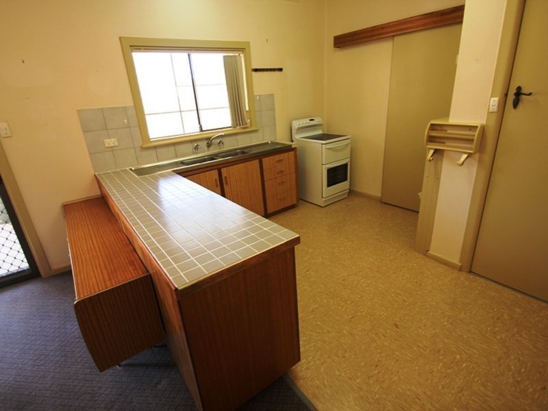 8 First Street, North Moonta SA 5558