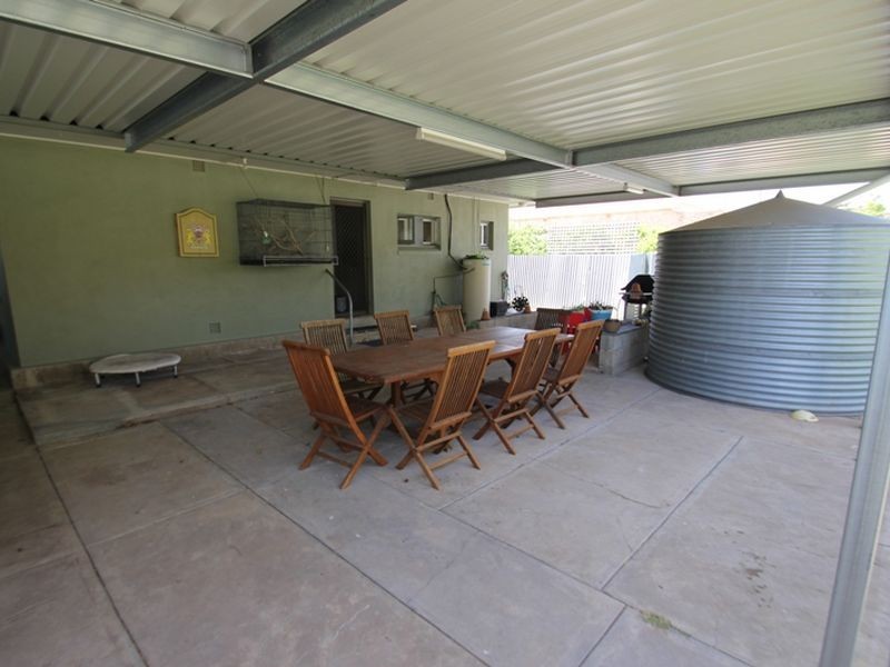 19 Caroline Street, Moonta SA 5558
