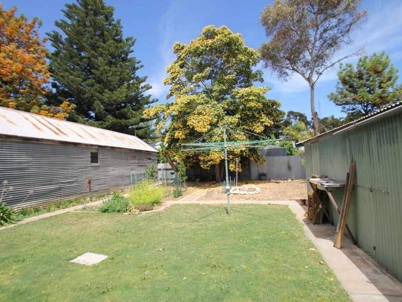 19 Caroline Street, Moonta SA 5558