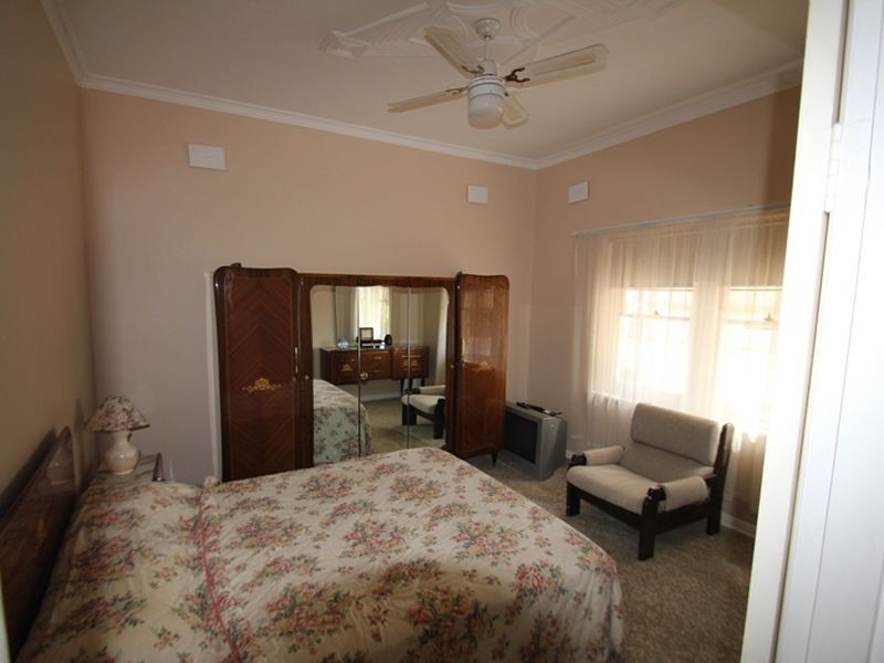 22 Hughes Avenue, Moonta Bay SA 5558