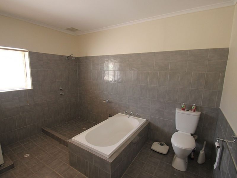 68 Moonta-Wallaroo Road, North Moonta SA 5558