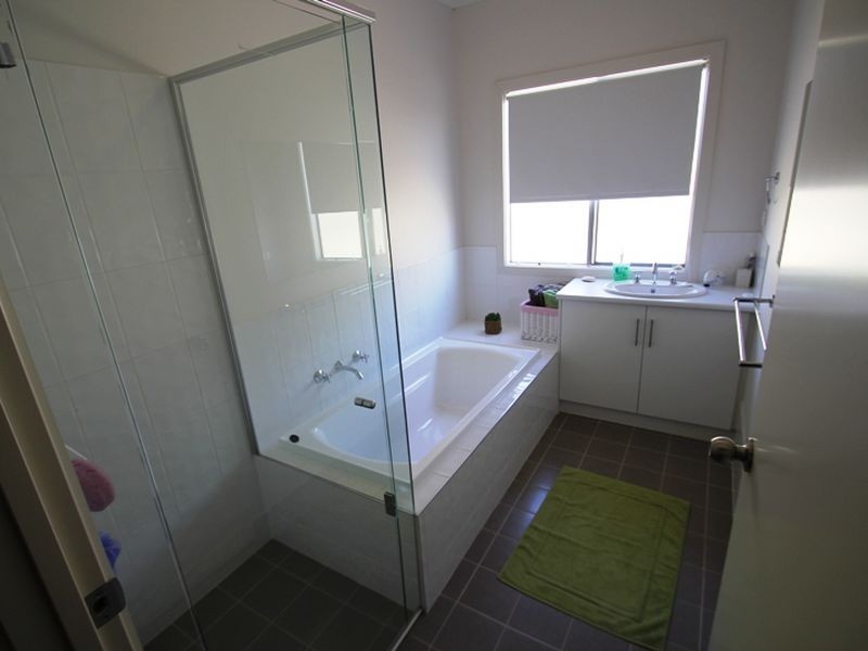 16 Ellery Court, Moonta Bay SA 5558