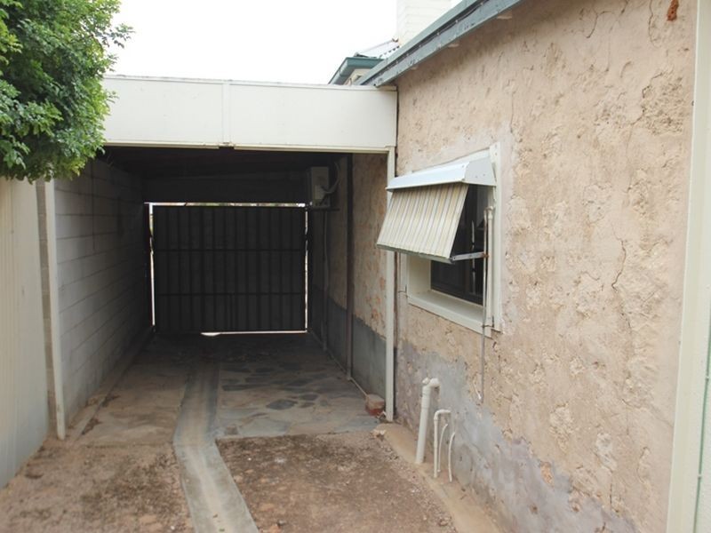 37 Caroline Street, Moonta SA 5558