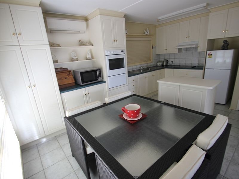 31 Blyth Terrace, Moonta SA 5558