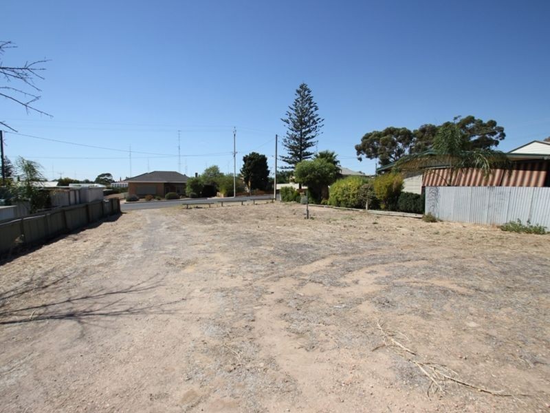 145 Bay Road, Moonta Bay SA 5558