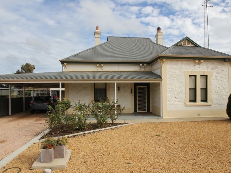19 First Street, North Moonta SA 5558