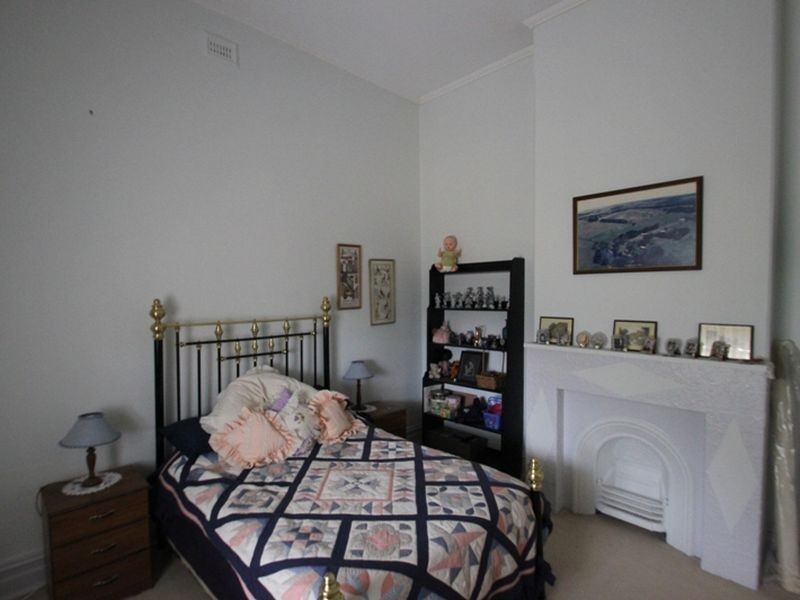 19 First Street, North Moonta SA 5558
