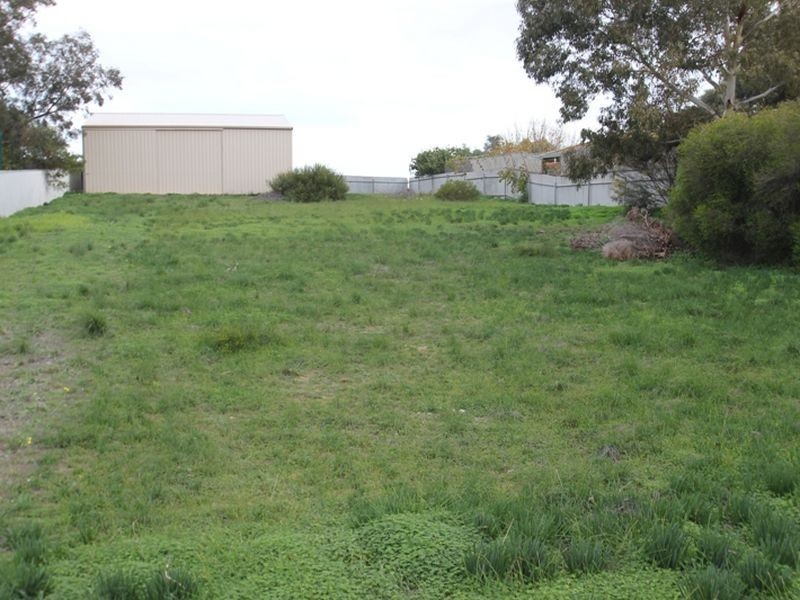 45 Moontana Avenue, Moonta Bay SA 5558