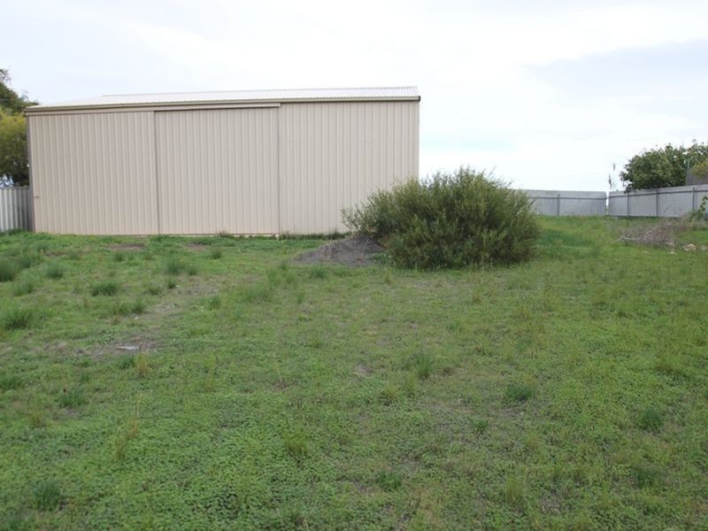 45 Moontana Avenue, Moonta Bay SA 5558