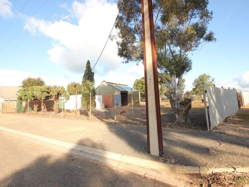 40 Railway Terrace, Paskeville SA 5552