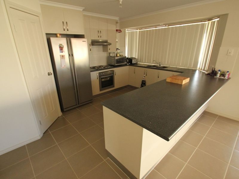 2 Couch Close, Moonta Bay SA 5558