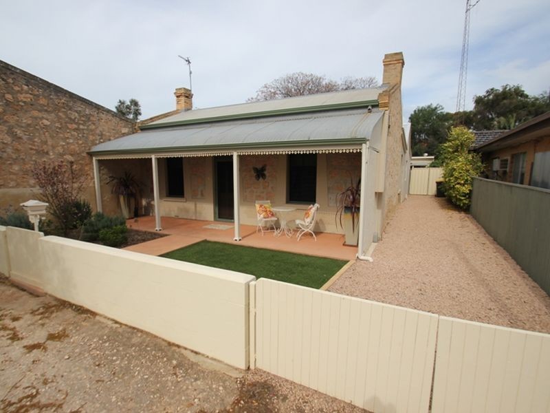 51 Caroline Street, Moonta SA 5558