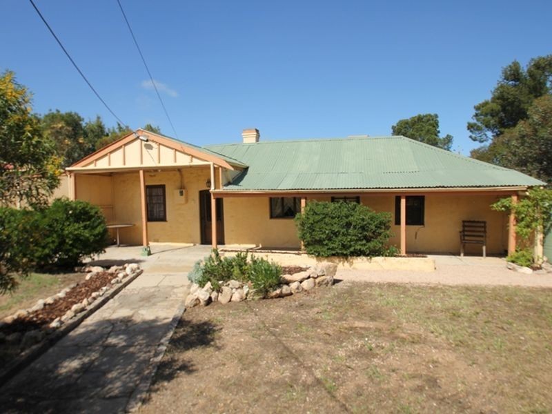 432 Waterhouse Street, East Moonta SA 5558