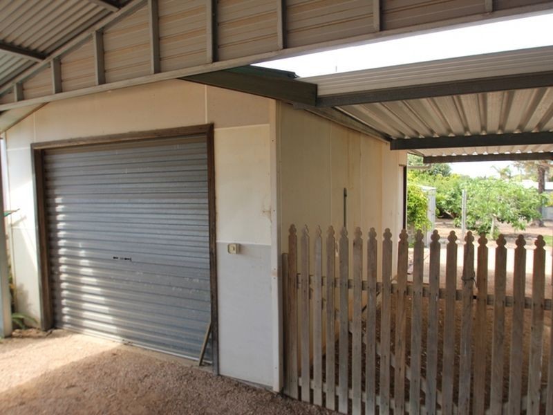 18 Lucy Street, Moonta Bay SA 5558