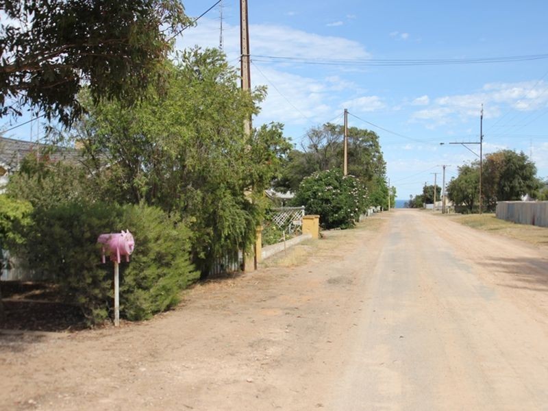 18 Lucy Street, Moonta Bay SA 5558