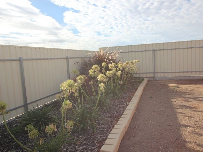 40 Gill Street, Moonta Bay SA 5558