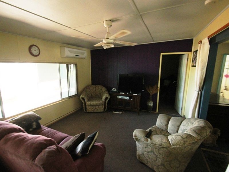 27 First Street, North Moonta SA 5558