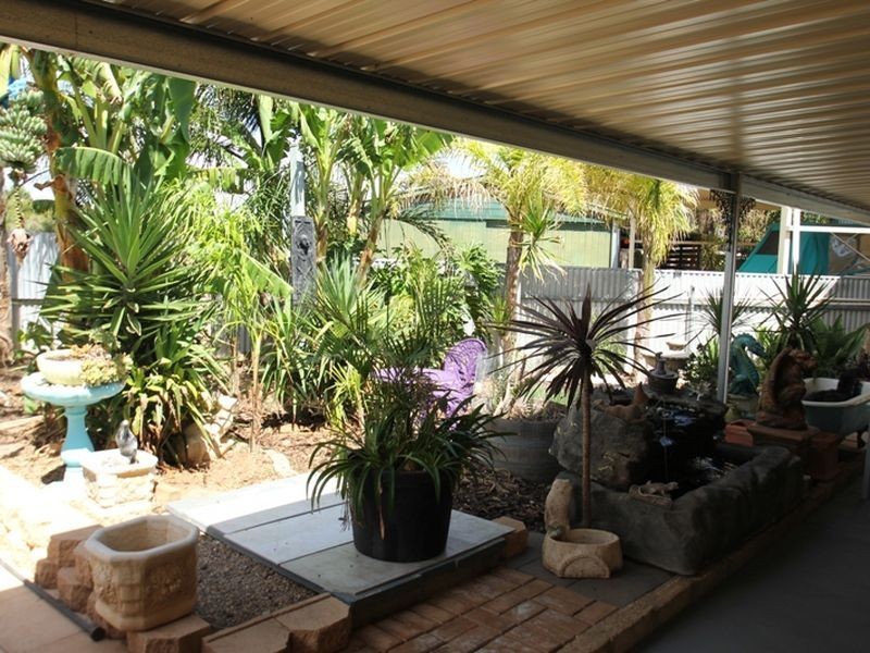 27 First Street, North Moonta SA 5558