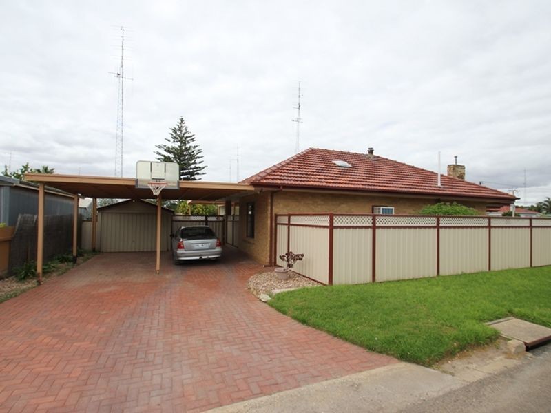 170 Bay Road, Moonta Bay SA 5558