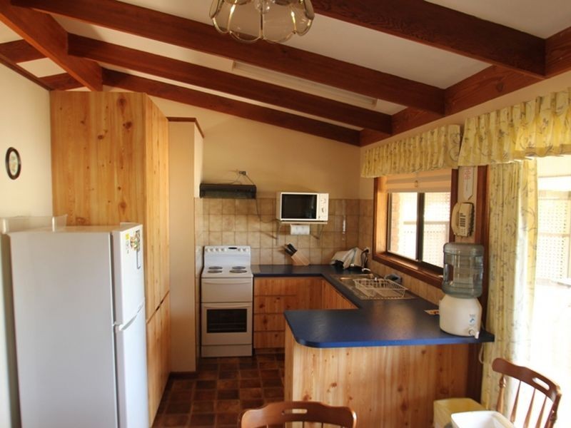 5 Martin Street, Moonta Bay SA 5558