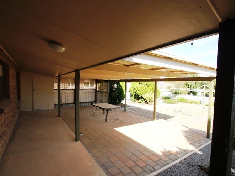 5 Martin Street, Moonta Bay SA 5558