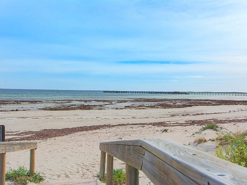 14 Kemp Place, Moonta Bay SA 5558