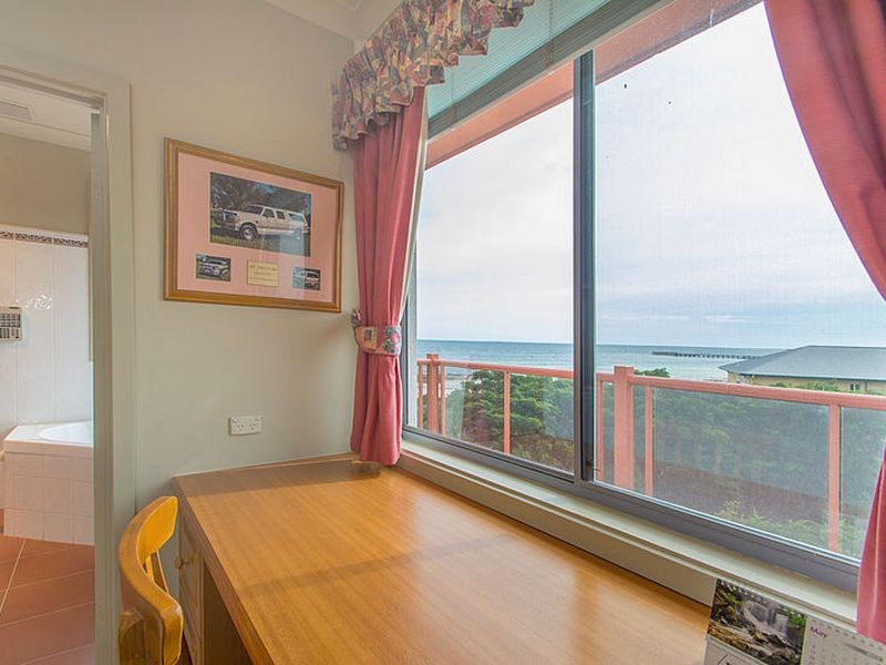 14 Kemp Place, Moonta Bay SA 5558