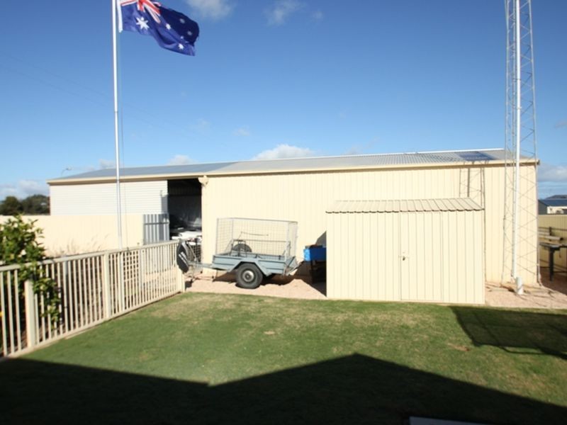 78 North Terrace, Moonta Bay SA 5558