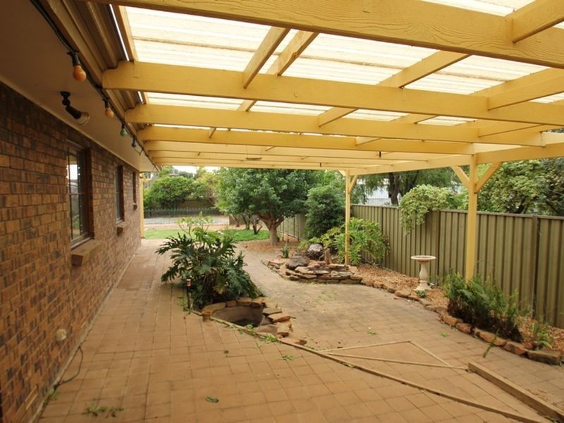118 Bay Road, Moonta Bay SA 5558