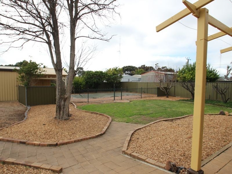 118 Bay Road, Moonta Bay SA 5558
