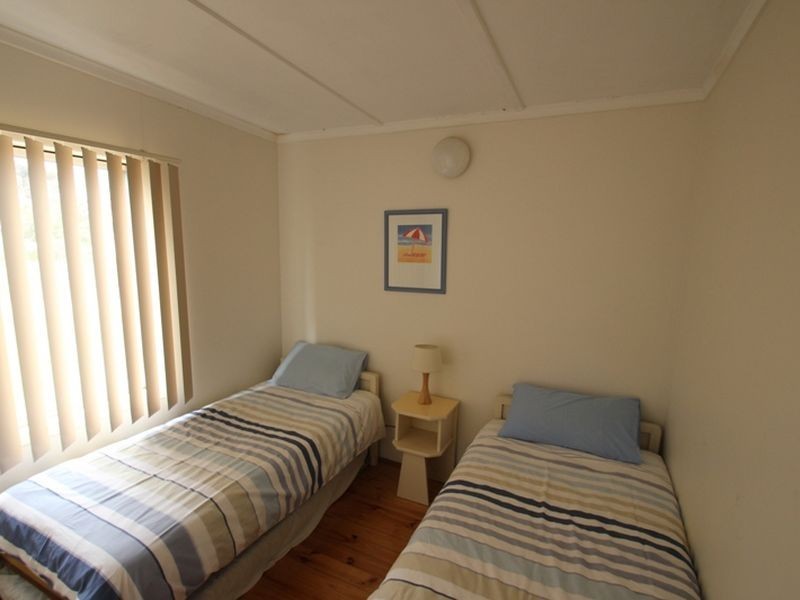 4 Randolph Street, Port Hughes SA 5558