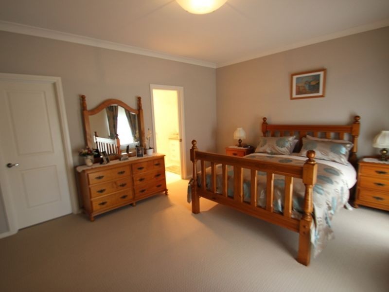 13 Willard Street, Moonta Bay SA 5558