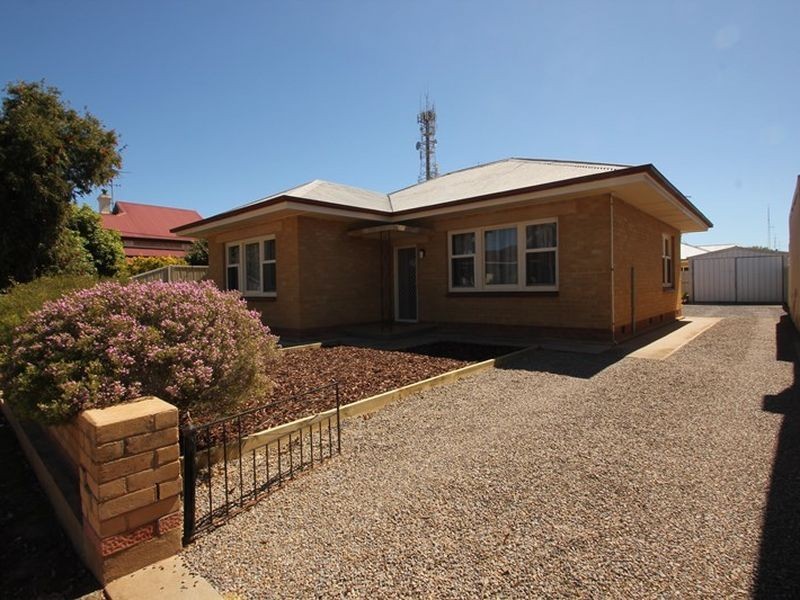 11 Gawler Street, Kadina SA 5554
