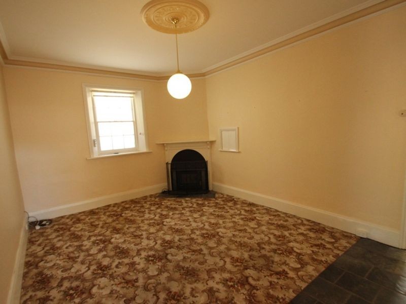 27 Robert Street, Moonta SA 5558