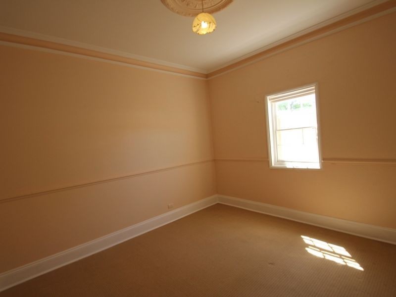 27 Robert Street, Moonta SA 5558