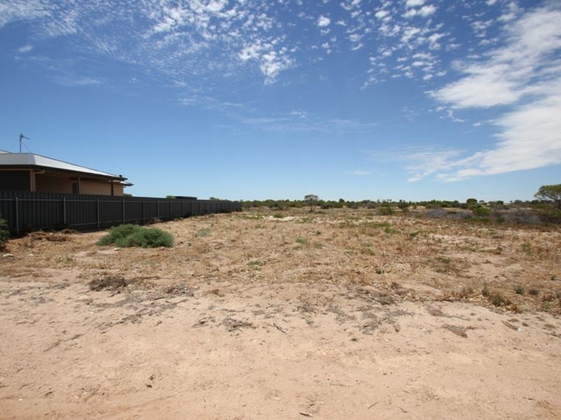 3 North Terrace, Moonta Bay SA 5558