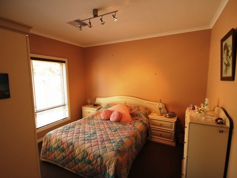 21 Harrys Point Road, Port Hughes SA 5558