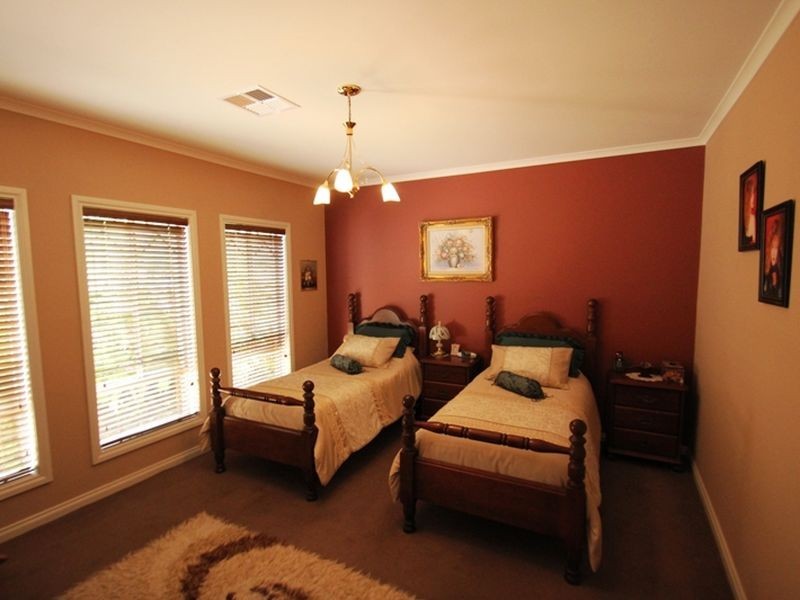 21 Harrys Point Road, Port Hughes SA 5558