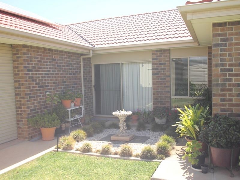 21 Harrys Point Road, Port Hughes SA 5558