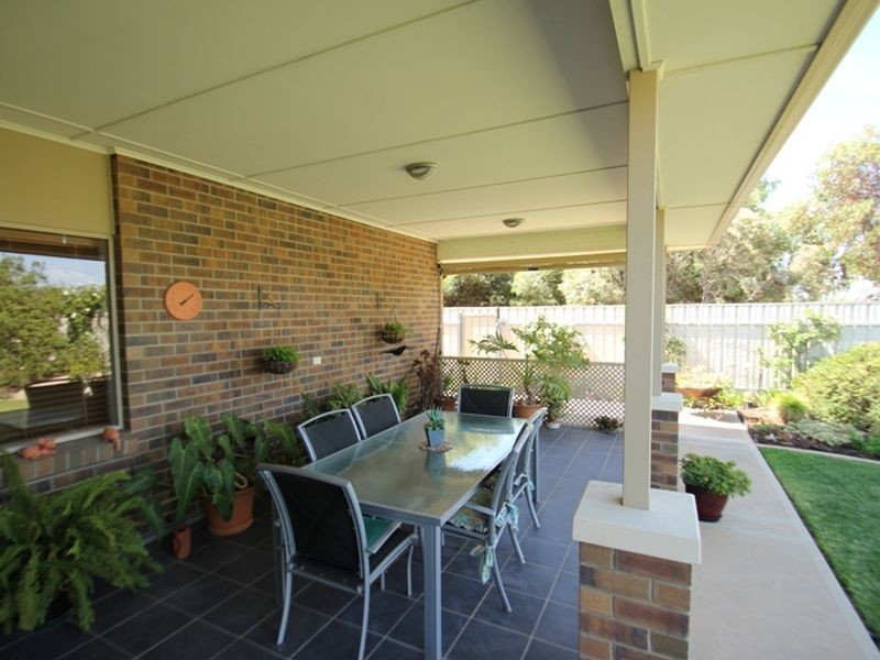 21 Harrys Point Road, Port Hughes SA 5558