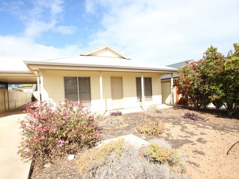 9a Chapple Street, Moonta Bay SA 5558