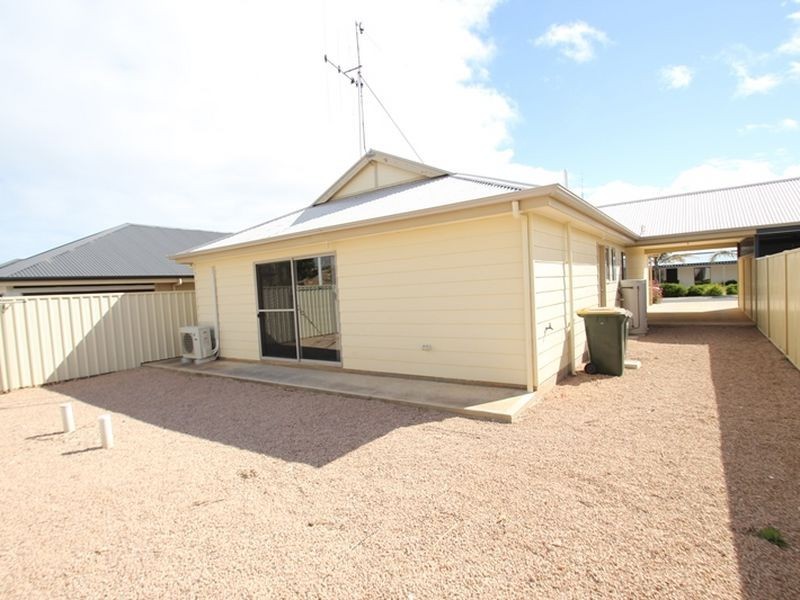 9a Chapple Street, Moonta Bay SA 5558