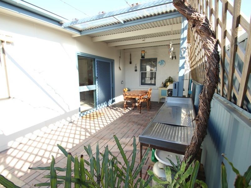 20 Caroline Street, Moonta SA 5558