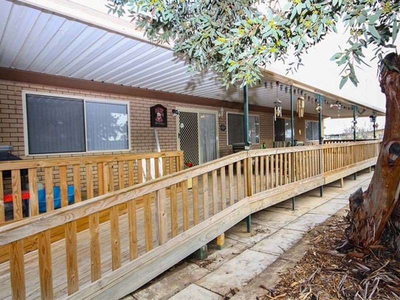 18 Kadina Road, Cross Roads SA 5558